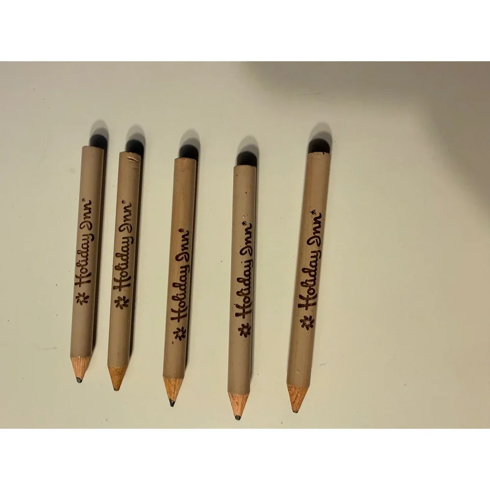 Vintage holiday inn mini pencils set  of 5.